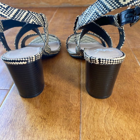 Kelly & Katie Adjustable Cross Strap Woven Fabric, Block Heel, size 8M - Picture 2 of 7